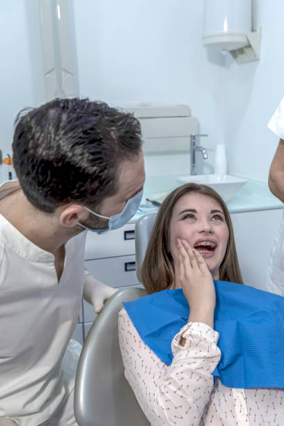 Best Mobile Emergency Dentist in Farmland, IN